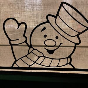 Raamsticker van een Gluursneeuwpop